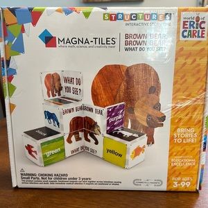 New in box Brown bear magnatiles